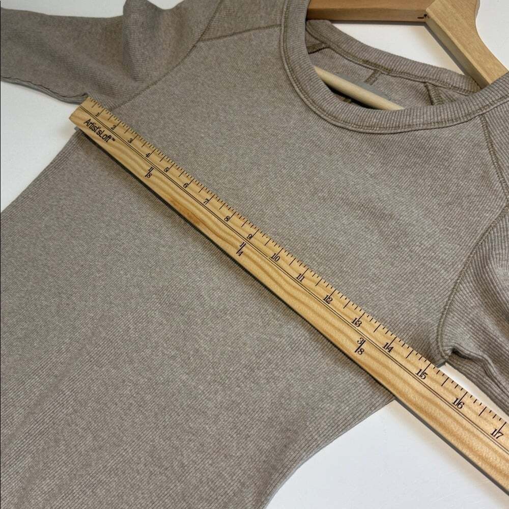 Everlane Taupe Long Sleeve Dress - Picture 4 of 6